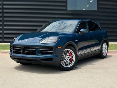 New 2025 Porsche Cayenne S