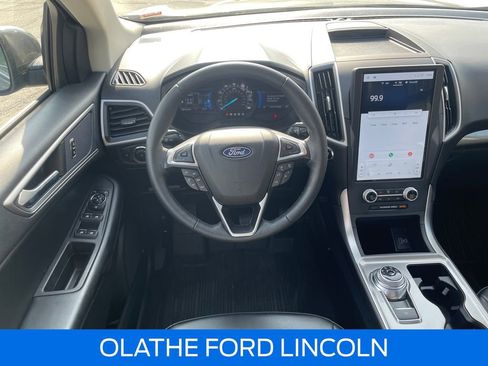 Used 2023 Ford Edge SEL w/ Convenience Package image 16