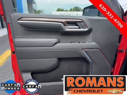 Used 2024 GMC Sierra 1500 Elevation image 9