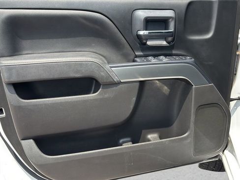 Used 2018 Chevrolet Silverado 1500 LT w/ Texas Edition AWD/4WD image 16