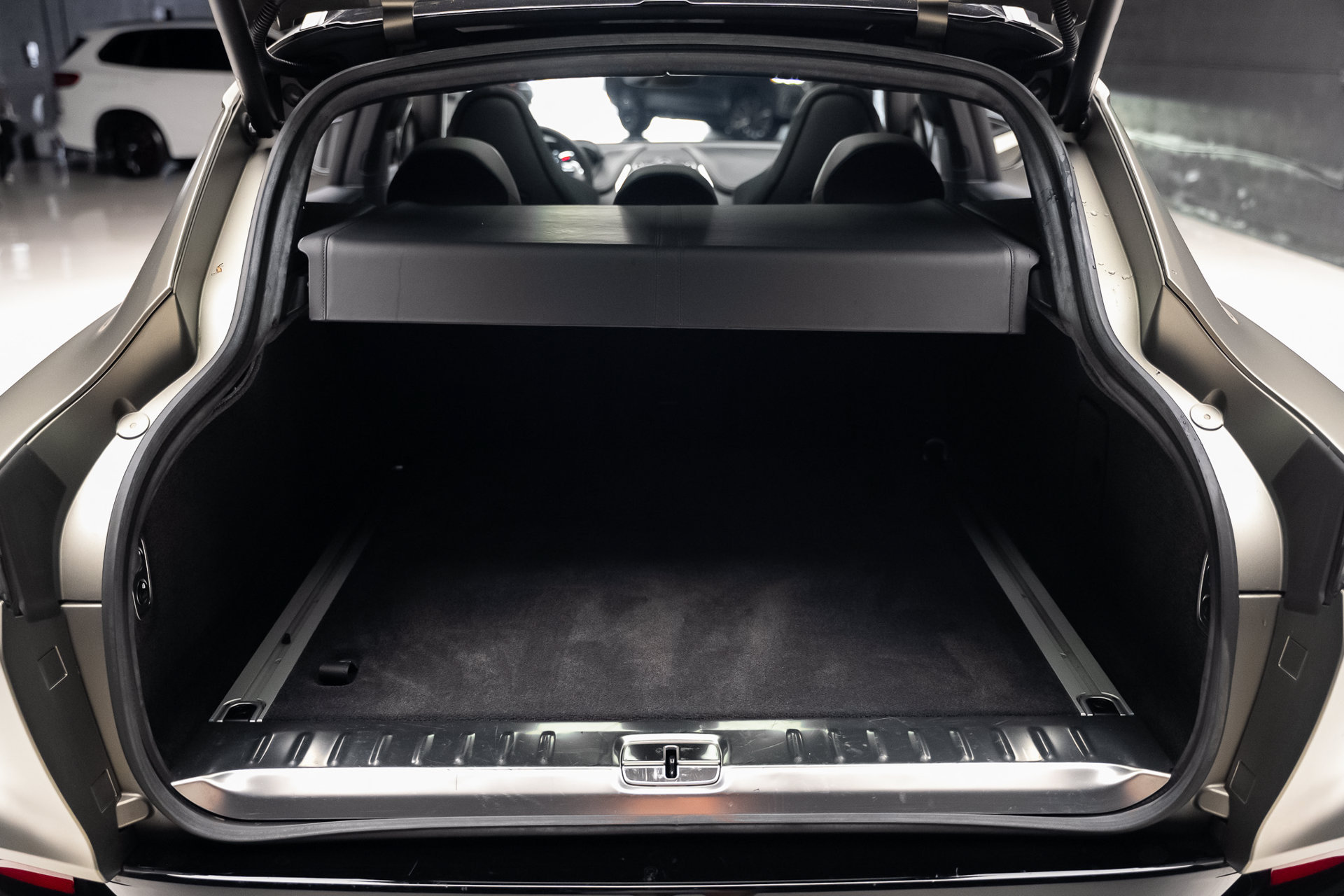 Used 2023 Aston Martin DBX 707 AWD/4WD image 72