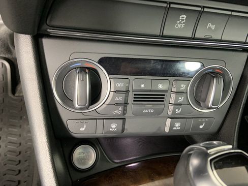 Used 2017 Audi Q3 2.0T Prestige w/ Prestige Package image 15