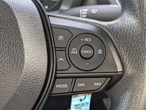 Used 2024 Toyota Corolla LE image 33