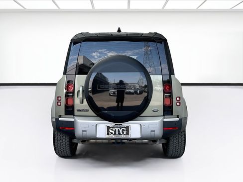Used 2020 Land Rover Defender 110 First Edition AWD/4WD image 5