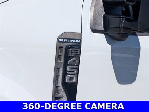 Certified 2025 Ford F450 Platinum w/ FX4 Off-Road Package image 6