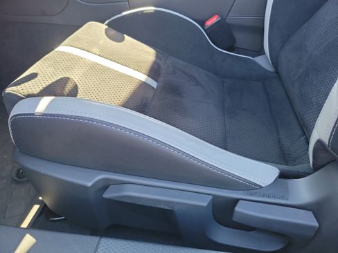 Used 2025 Subaru BRZ Limited w/ Popular Package 2 image 18