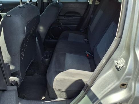 Used 2015 Jeep Patriot Sport image 11