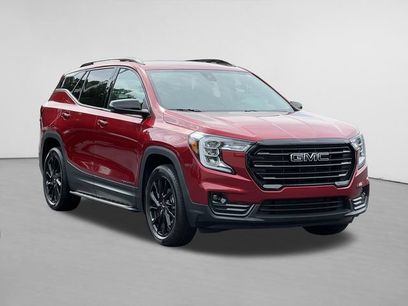 Used 2024 GMC Terrain SLT w/ Elevation Edition