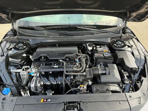 Used 2025 Kia K4 LXS image 25