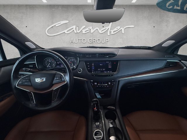 Used 2023 Cadillac XT5 Premium Luxury w/ Technology Package FWD image 20