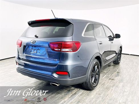 Used 2020 Kia Sorento LX image 6