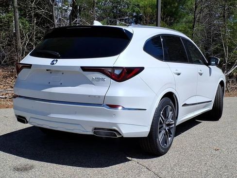 New 2026 Acura MDX w/ Advance Package AWD/4WD image 4