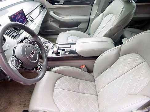 Used 2014 Audi S8 w/ Driver Assistance Package image 6
