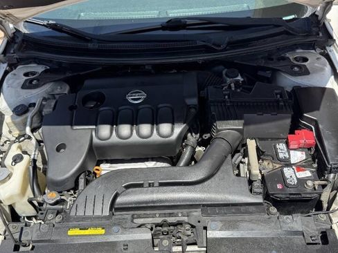 Used 2011 Nissan Altima 2.5 S w/ Convenience Pkg FWD image 31