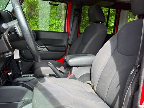 Used 2016 Jeep Wrangler Unlimited Sport w/ Quick Order Package 24S image 5