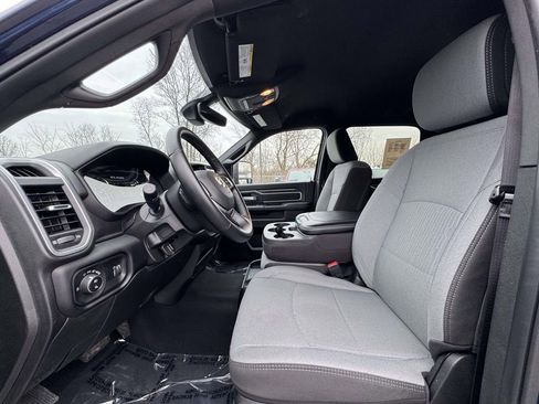 Used 2024 RAM 2500 Big Horn w/ Bed Utility Group image 13