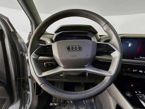 Used 2023 Audi Q4 e-tron Premium Plus w/ Premium Plus image 11