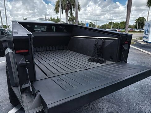 Used 2025 Tesla Cybertruck AWD Crew Cab image 25
