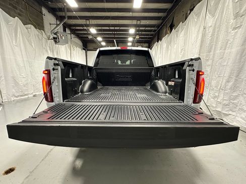 Used 2025 Ford F150 Lariat w/ Equipment Group 501A Mid AWD/4WD image 47