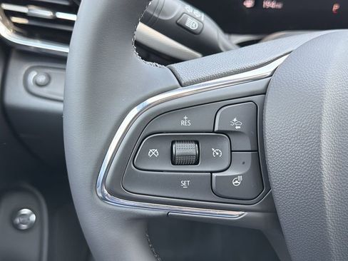 New 2026 Buick Envista Avenir FWD image 11