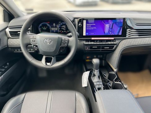 New 2026 Toyota Camry XLE image 18