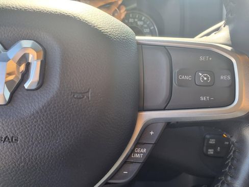 Used 2024 RAM 2500 Big Horn image 17