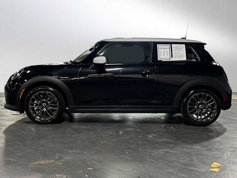 Used 2026 MINI Cooper 2-Door Hardtop FWD image 6