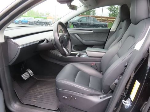 Used 2025 Tesla Model Y Performance AWD/4WD image 12