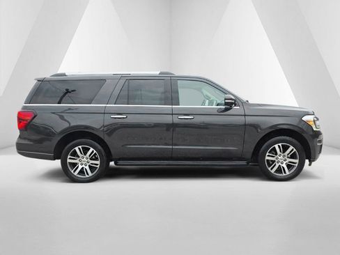 Used 2024 Ford Expedition Max Limited AWD/4WD image 4