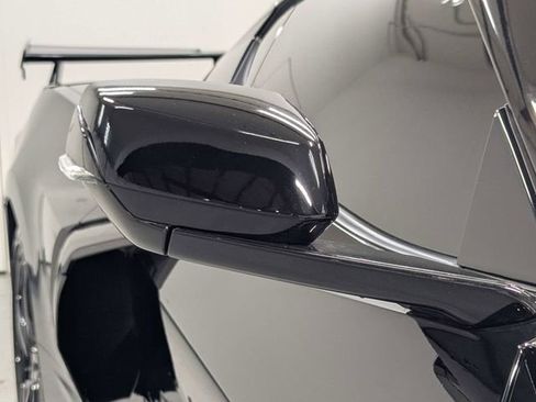 Used 2021 Chevrolet Corvette Stingray Premium Cpe w/ Z51 Performance Package RWD image 32