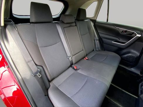 Used 2024 Toyota RAV4 LE AWD/4WD image 37