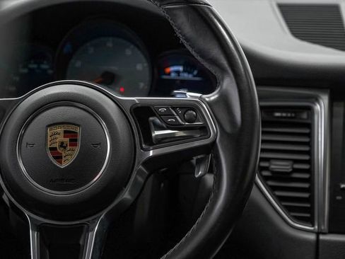 Used 2016 Porsche Macan S image 29