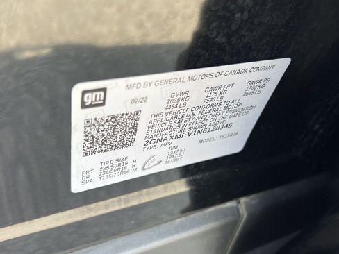 Used 2022 Chevrolet Equinox RS w/ RS Leather Package image 40