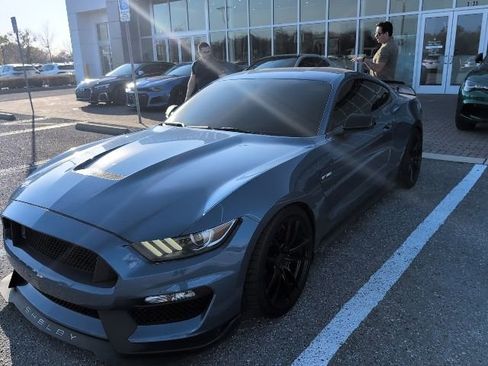 Used 2019 Ford Mustang Shelby GT350 w/ Technology Package image 1