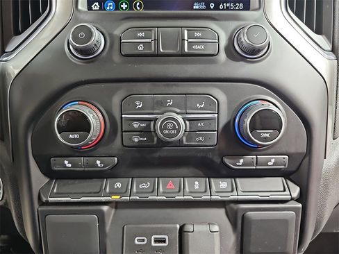 Certified 2022 Chevrolet Silverado 1500 LT image 30