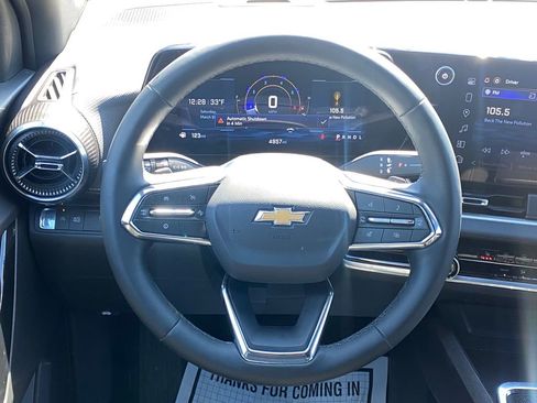 Used 2026 Chevrolet Equinox LT image 20