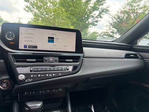 Used 2023 Lexus ES 350 w/ Premium Package FWD image 20