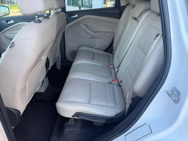 Used 2017 Ford Escape Titanium AWD/4WD image 12