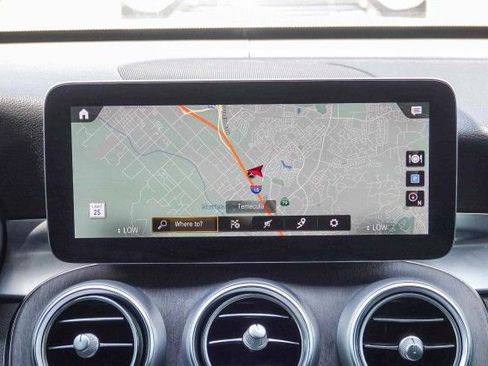 Used 2022 Mercedes-Benz GLC 300 image 14