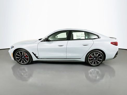 New 2026 BMW i4 eDrive40 w/ M Sport Package RWD image 8