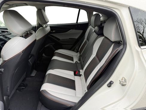 Used 2023 Subaru Crosstrek 2.5i Limited w/ Popular Package #3 image 16