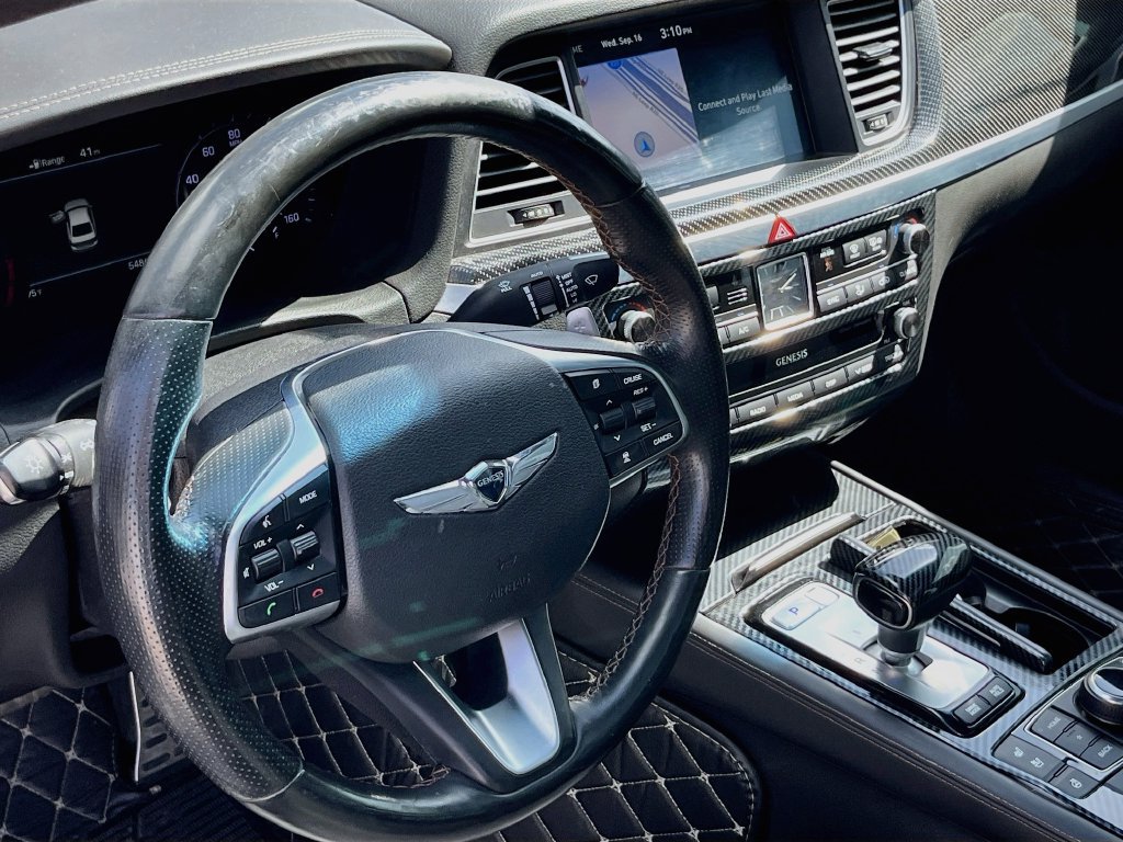 Used 2020 Genesis G80 3.3T Sport RWD image 9