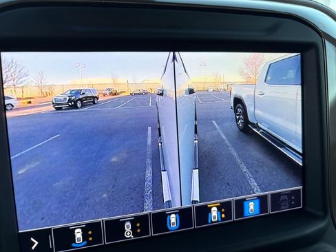 Certified 2023 Chevrolet Silverado 2500 High Country w/ Technology Package image 41