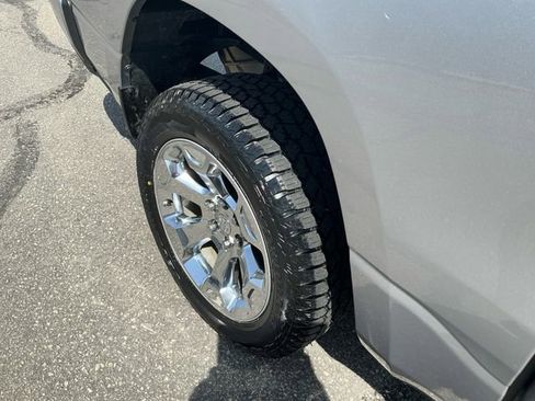 Used 2022 RAM 1500 Big Horn AWD/4WD image 18