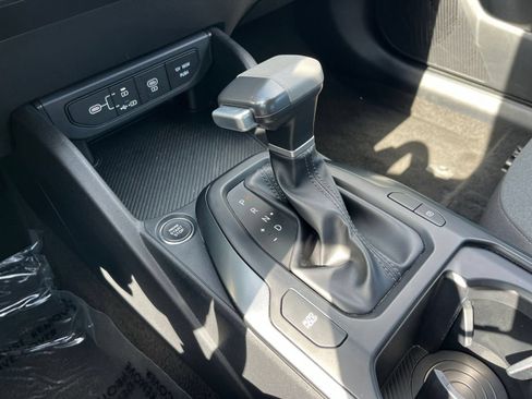 Used 2025 Kia K4 FWD image 36