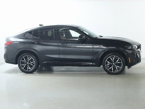 Certified 2024 BMW X4 xDrive30i w/ Premium Package image 12