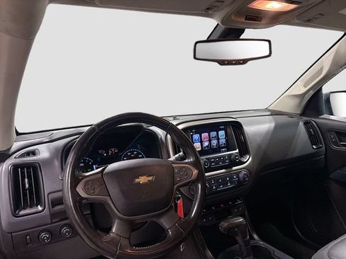 Used 2018 Chevrolet Colorado Z71 AWD/4WD image 24