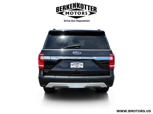 Used 2019 Ford Expedition XLT w/ Equipment Group 202A AWD/4WD image 4