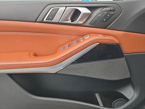 Used 2023 BMW X7 M60i w/ Executive Package image 13