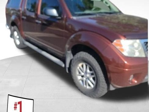 Used 2016 Nissan Frontier SV w/ SV Value Truck Package AWD/4WD image 1